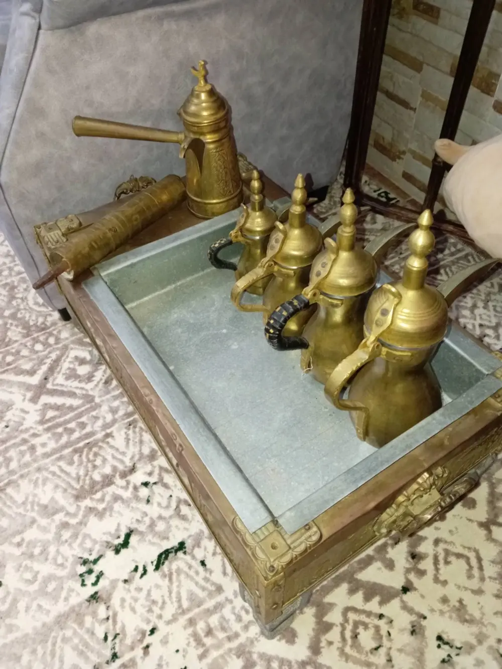 تحف وانتيكات