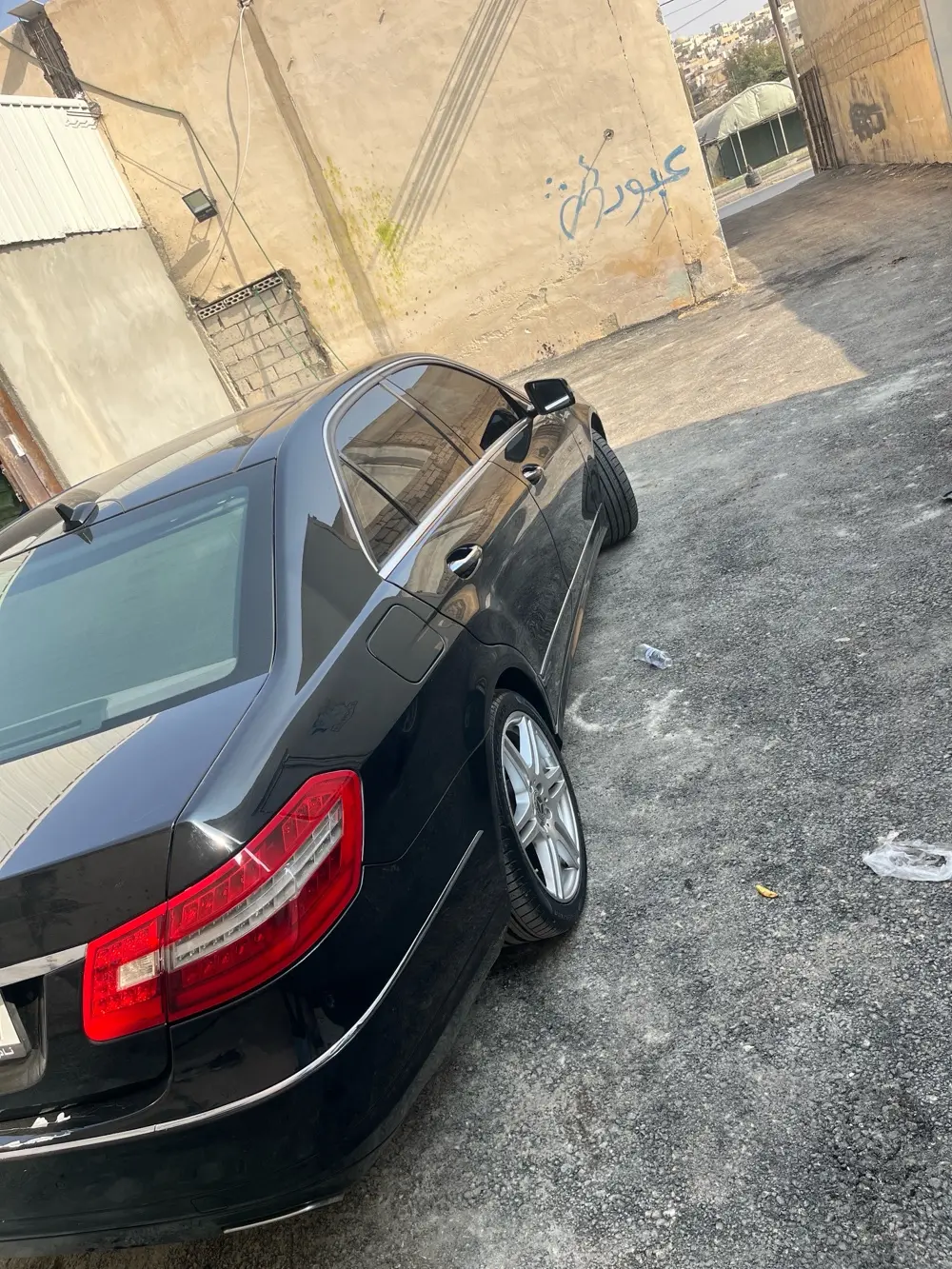 مرسيدس E2002013