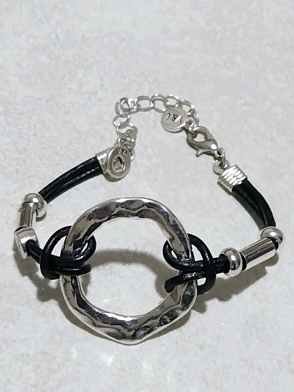 سوار فيكتوري