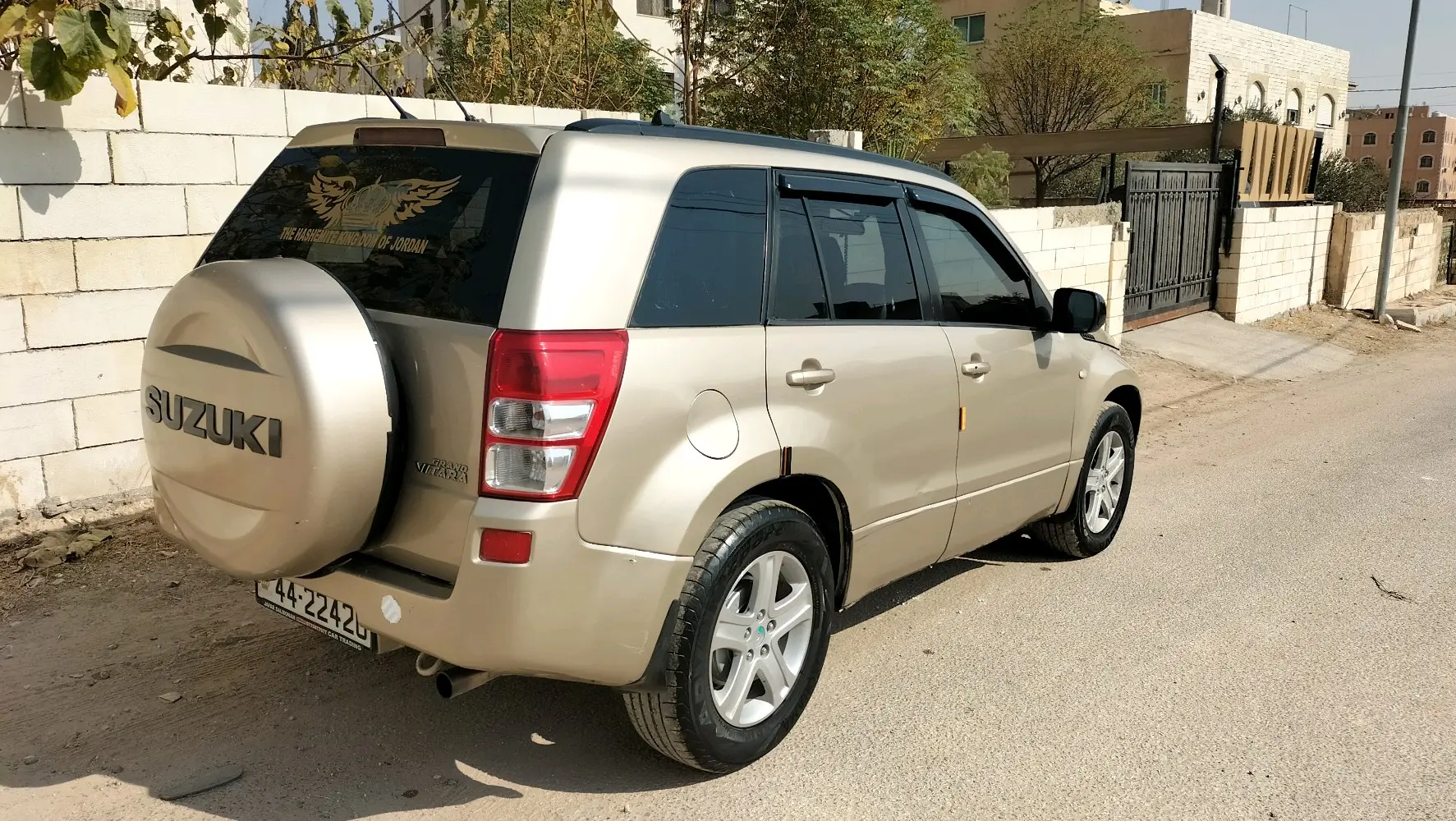 فيتارا للبيع 2008 فل ما عدا الفتحة