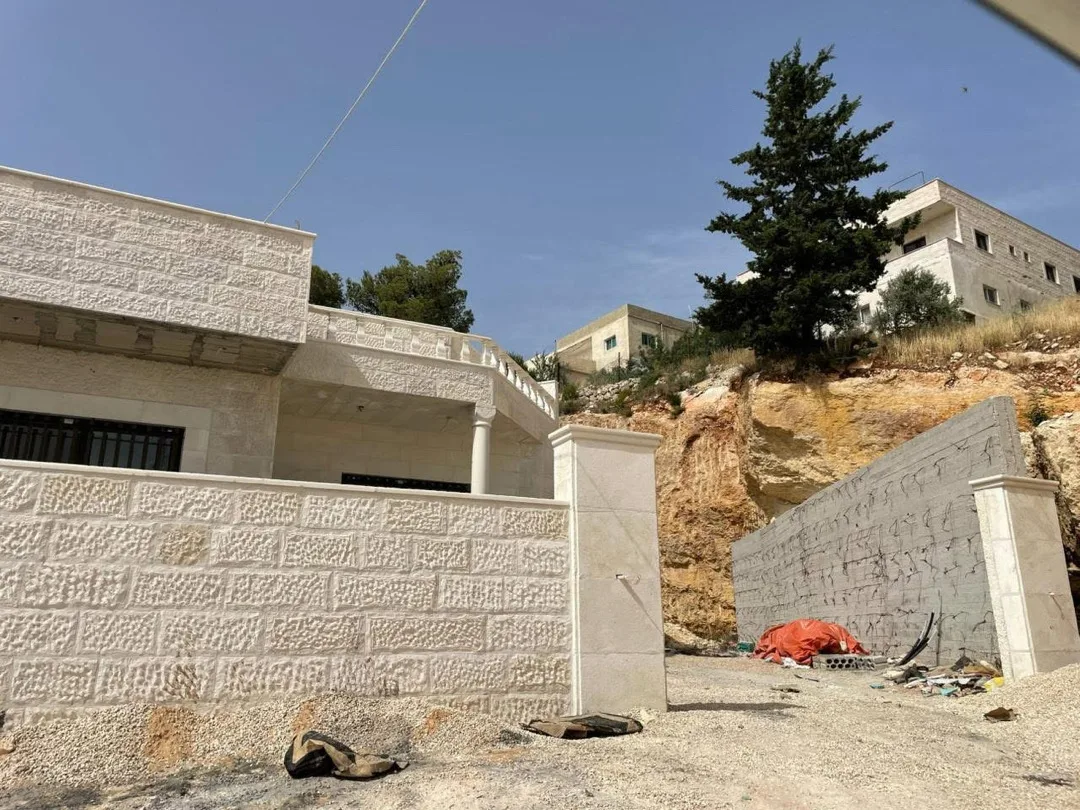 منزل مستقل / السلط شارع الستين