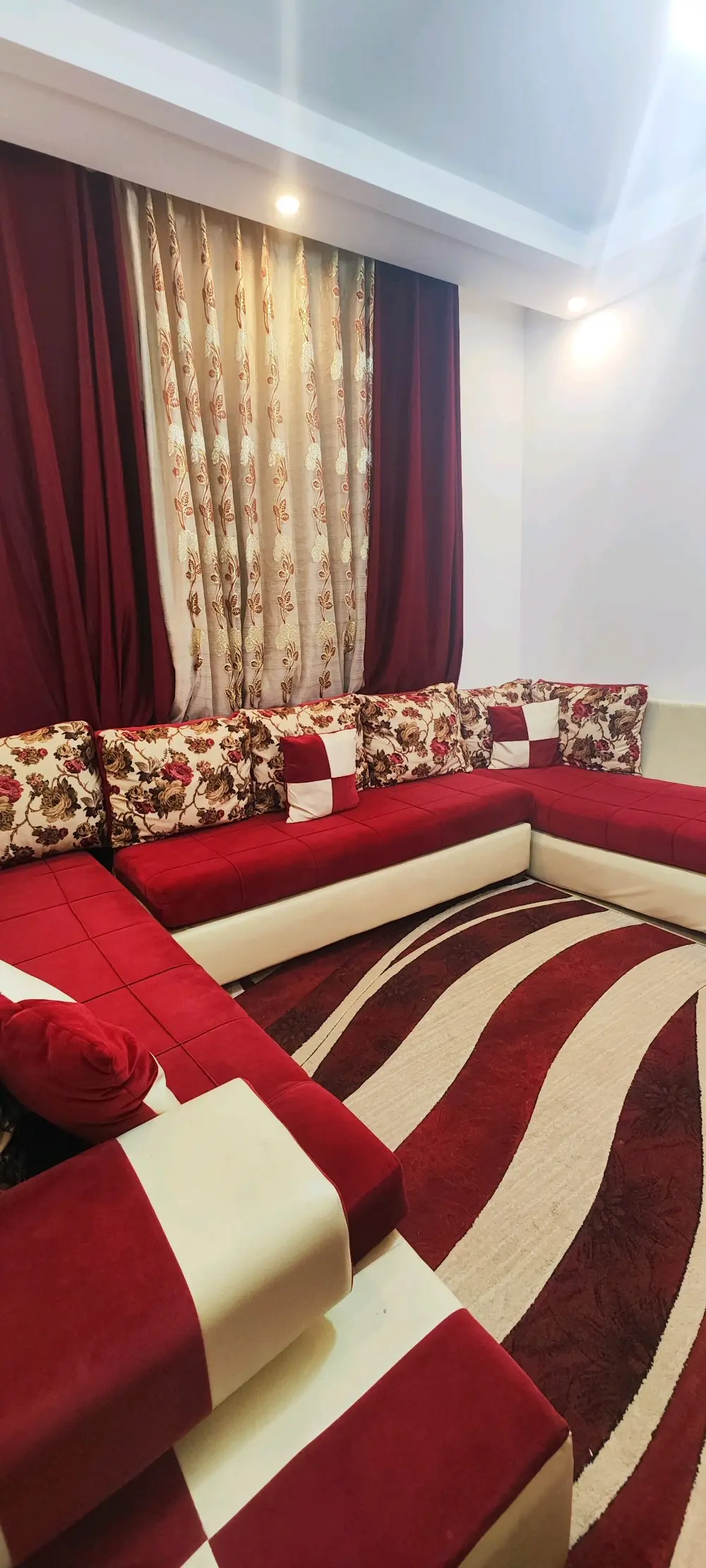 طقم كورنر مع سجاد وبرداية