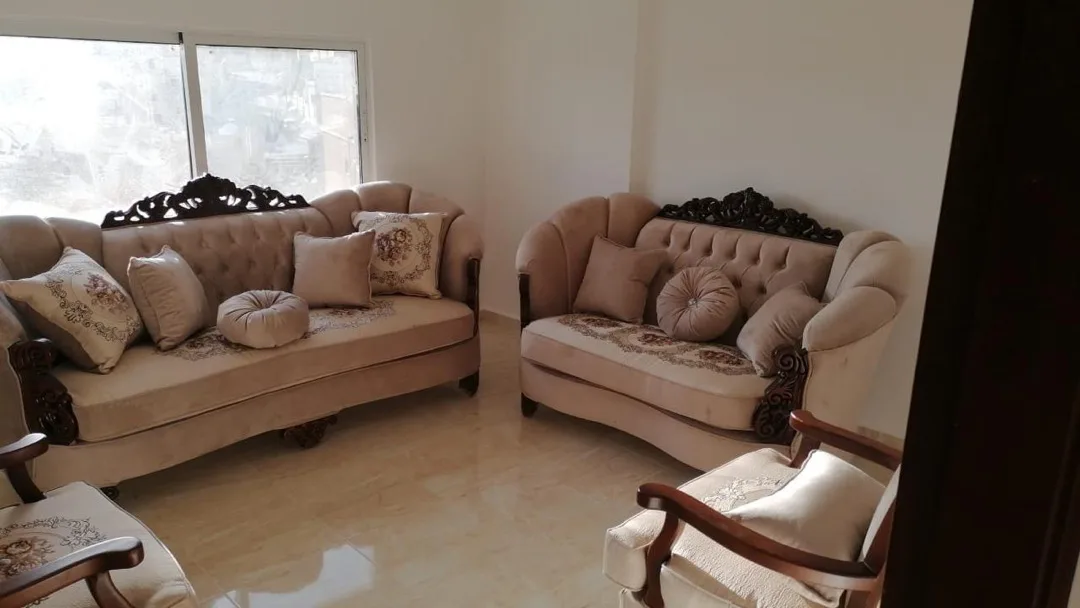 طقم كنب راقي وفخم