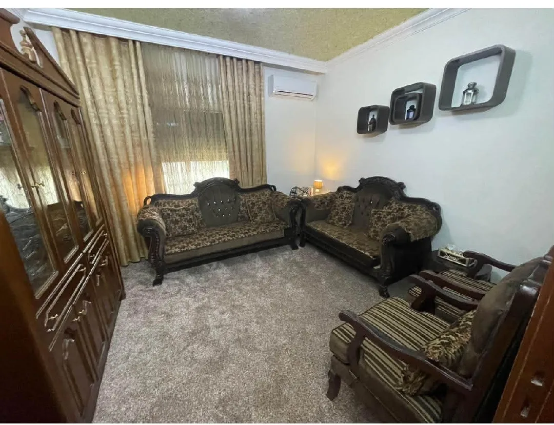 طقم كنب خشب