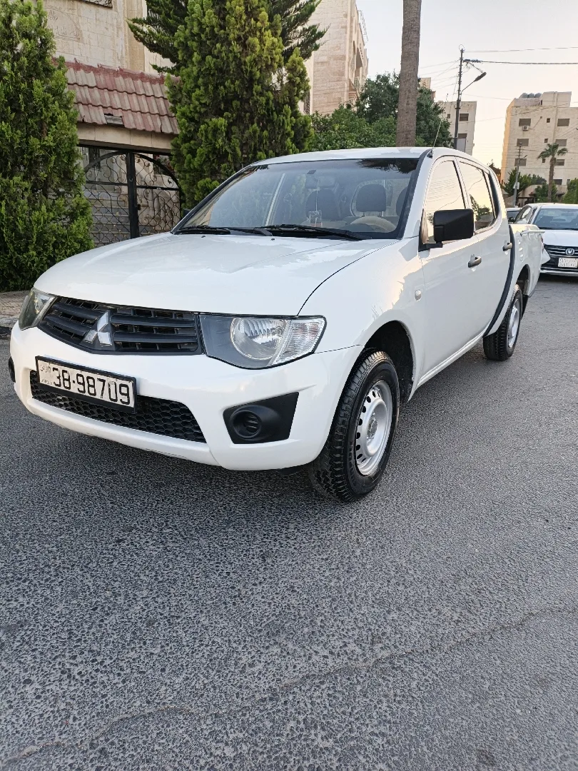 متسوبيشي L200