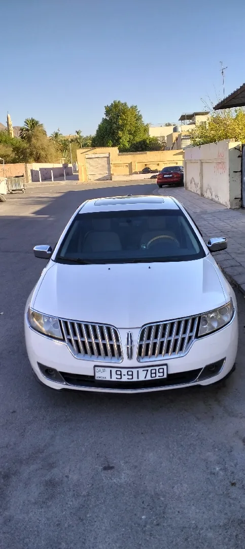 لينكولين MKZ 2011