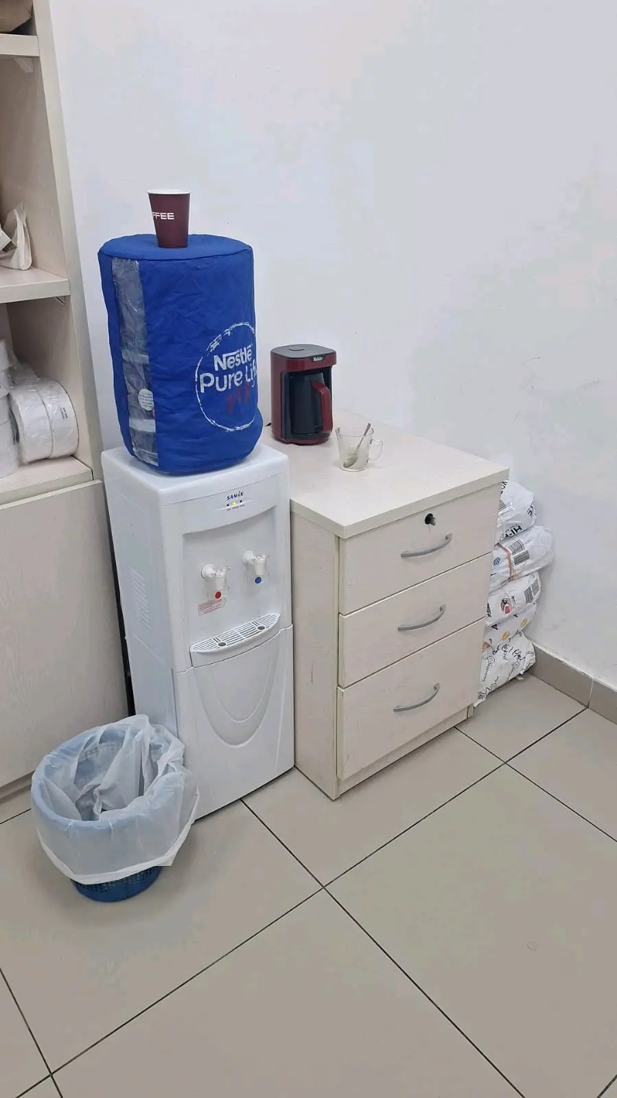 اثاث مكتبي ..اثاث شركة بيع مستعجل