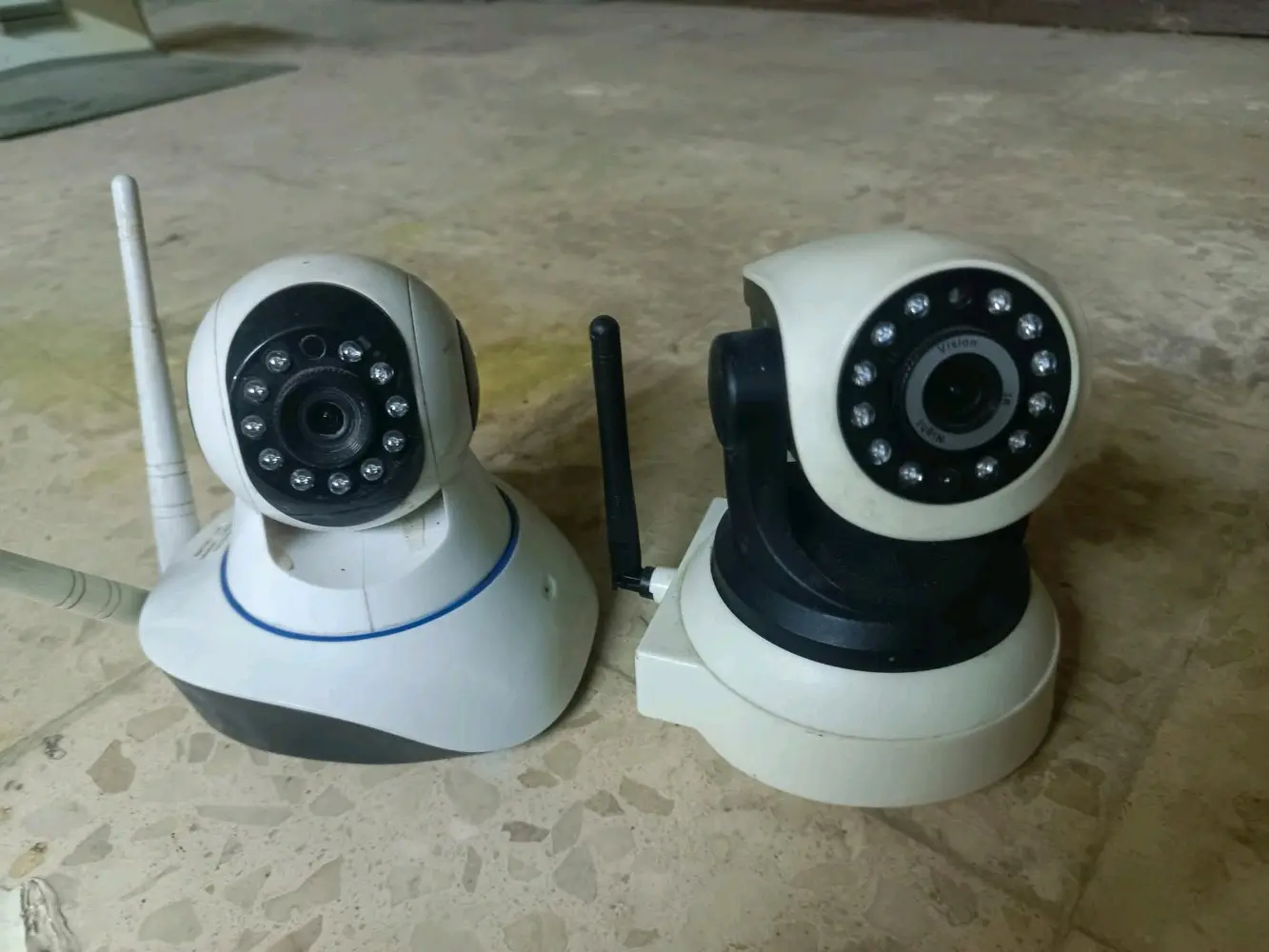 كاميرات مراقبه واي فاي