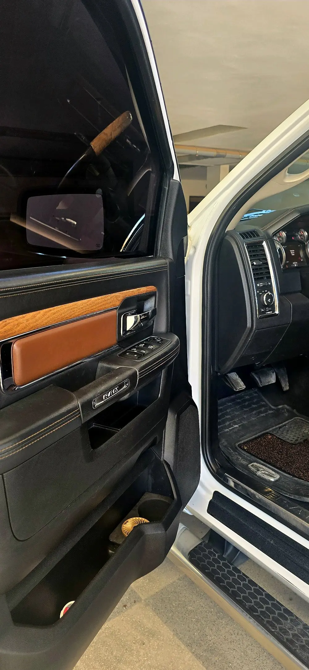 دودج رام لونج هورن فحص كامل كلين تايتل 2013