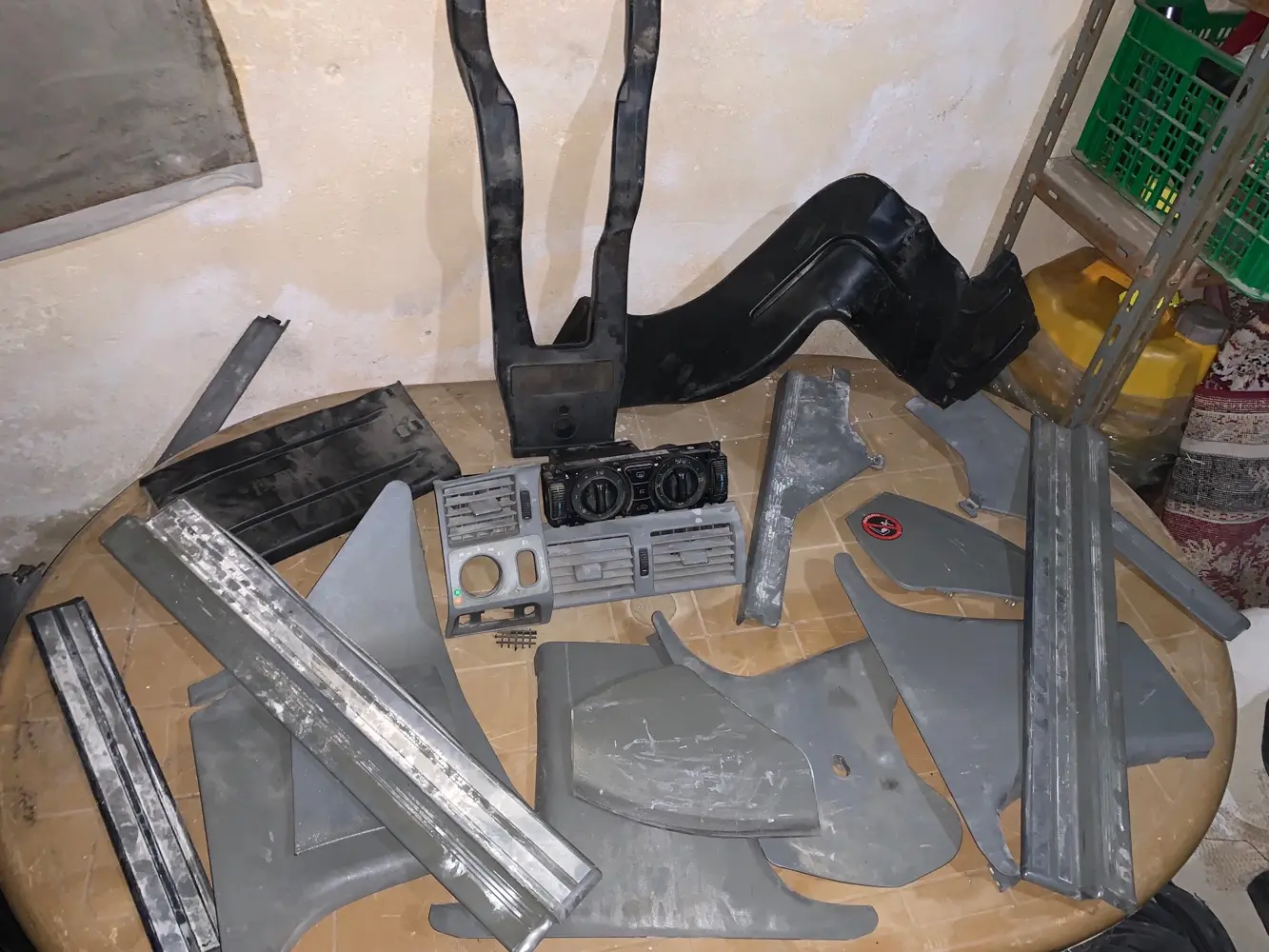 قطع قرش ونص متفرقات