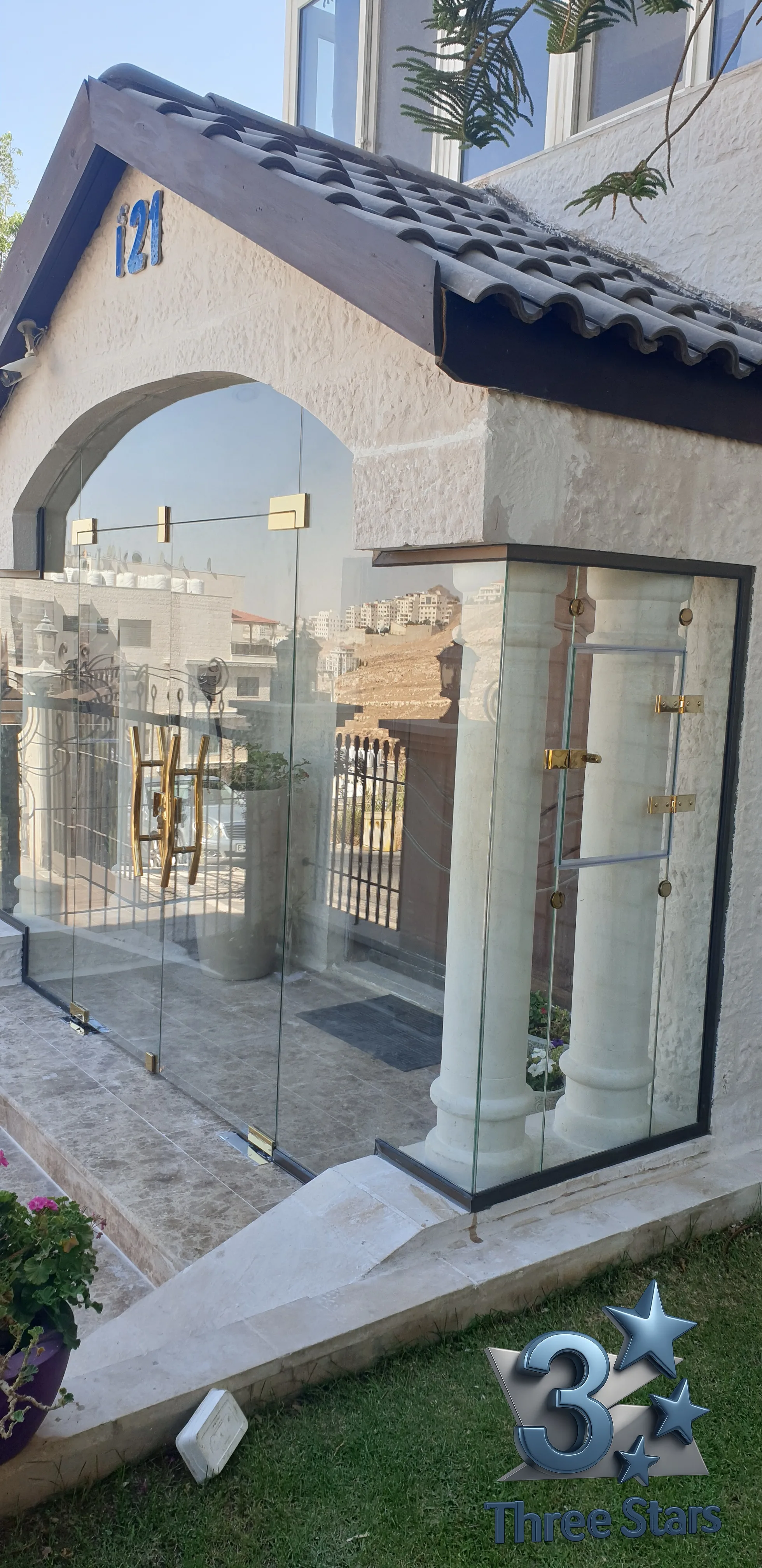 زجاج سيكوريت _شاورات_ برندات