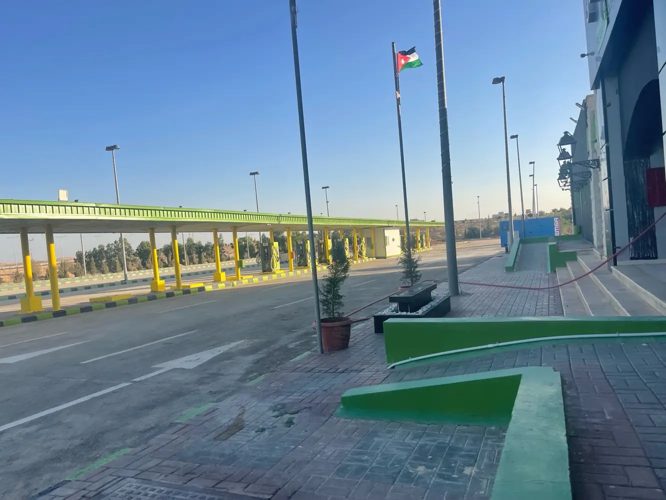 محطة شحن واحة معان