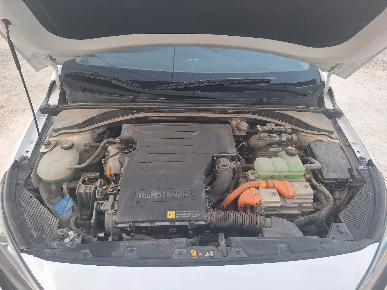 أيونيك للبيع