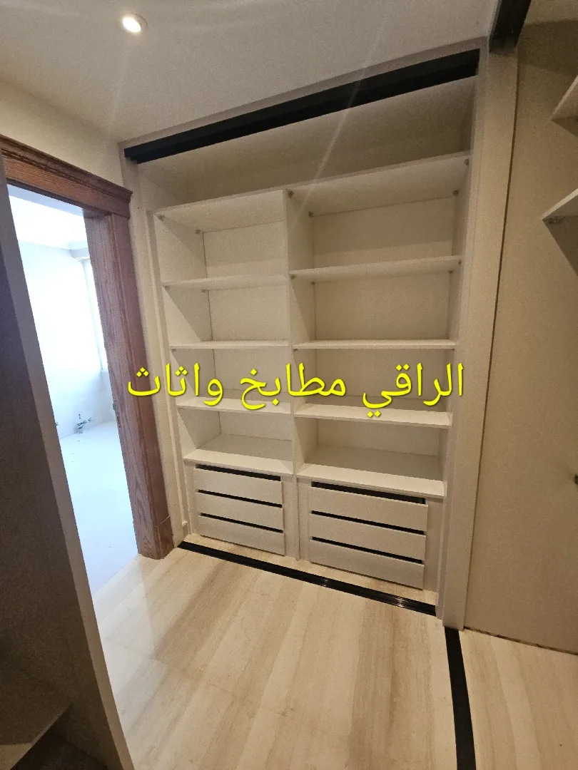 gallery 7