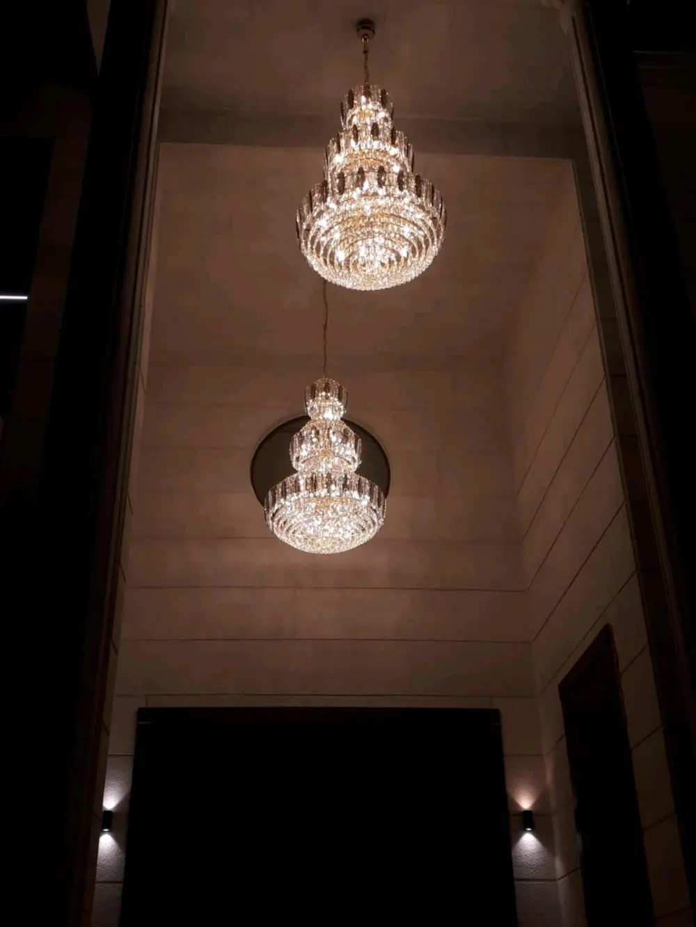 فني كهربائي