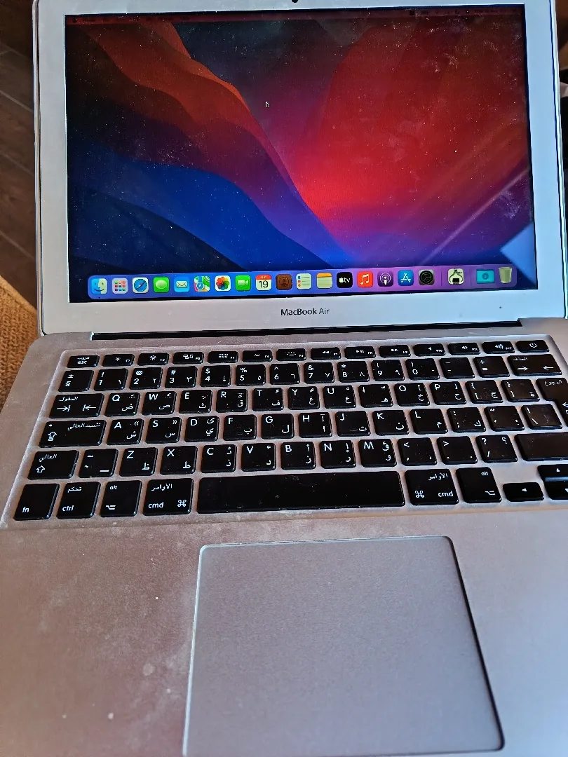 لابتوب ماك للبيع
