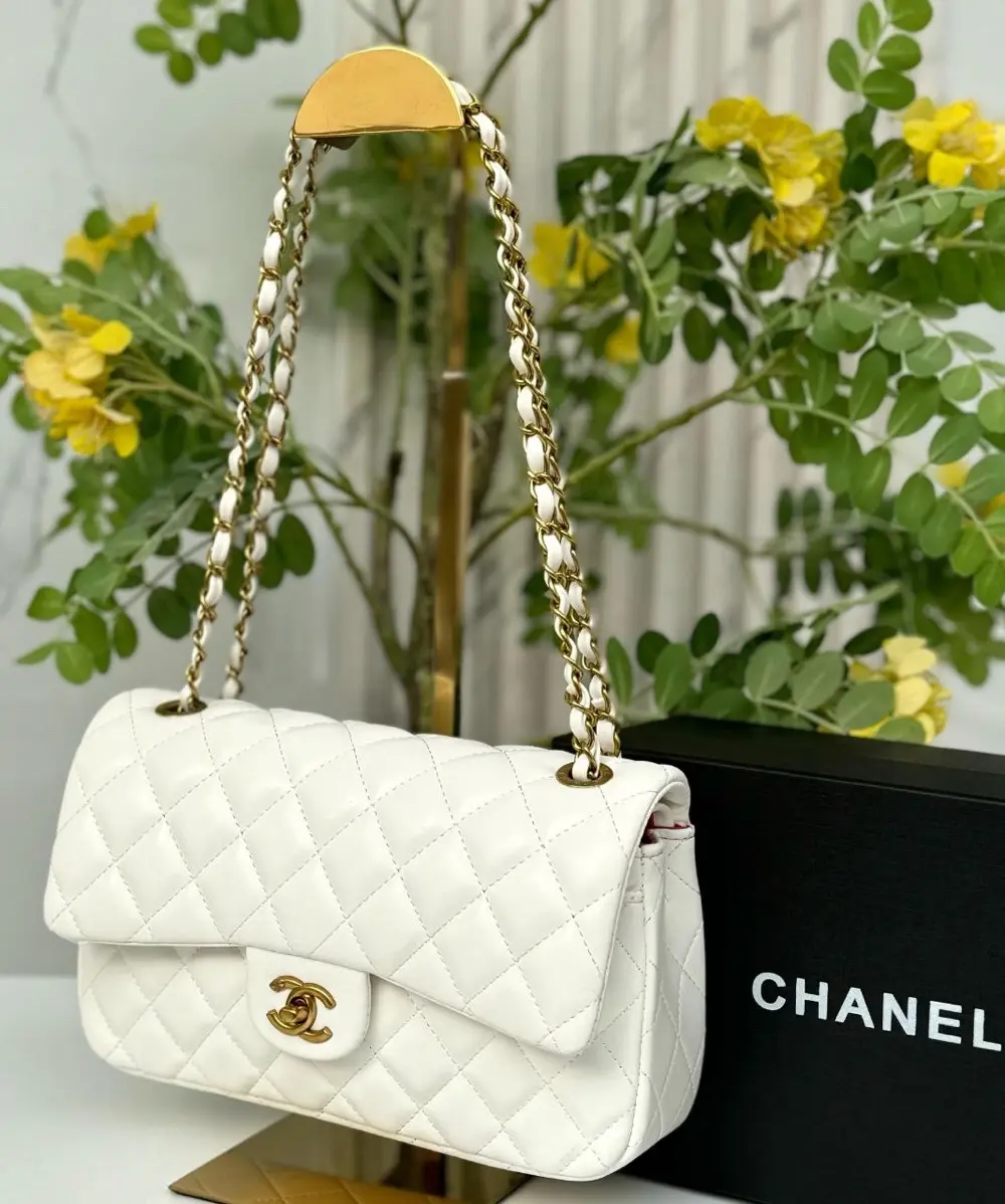 شناتي شانيل وديور كوبي ماستر