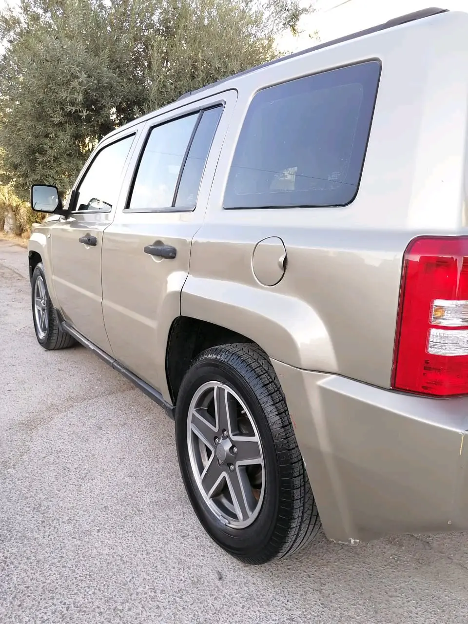 جيب باتريوت 2009