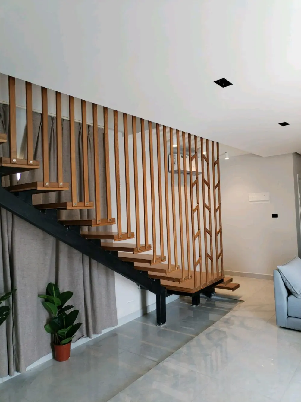 gallery 14