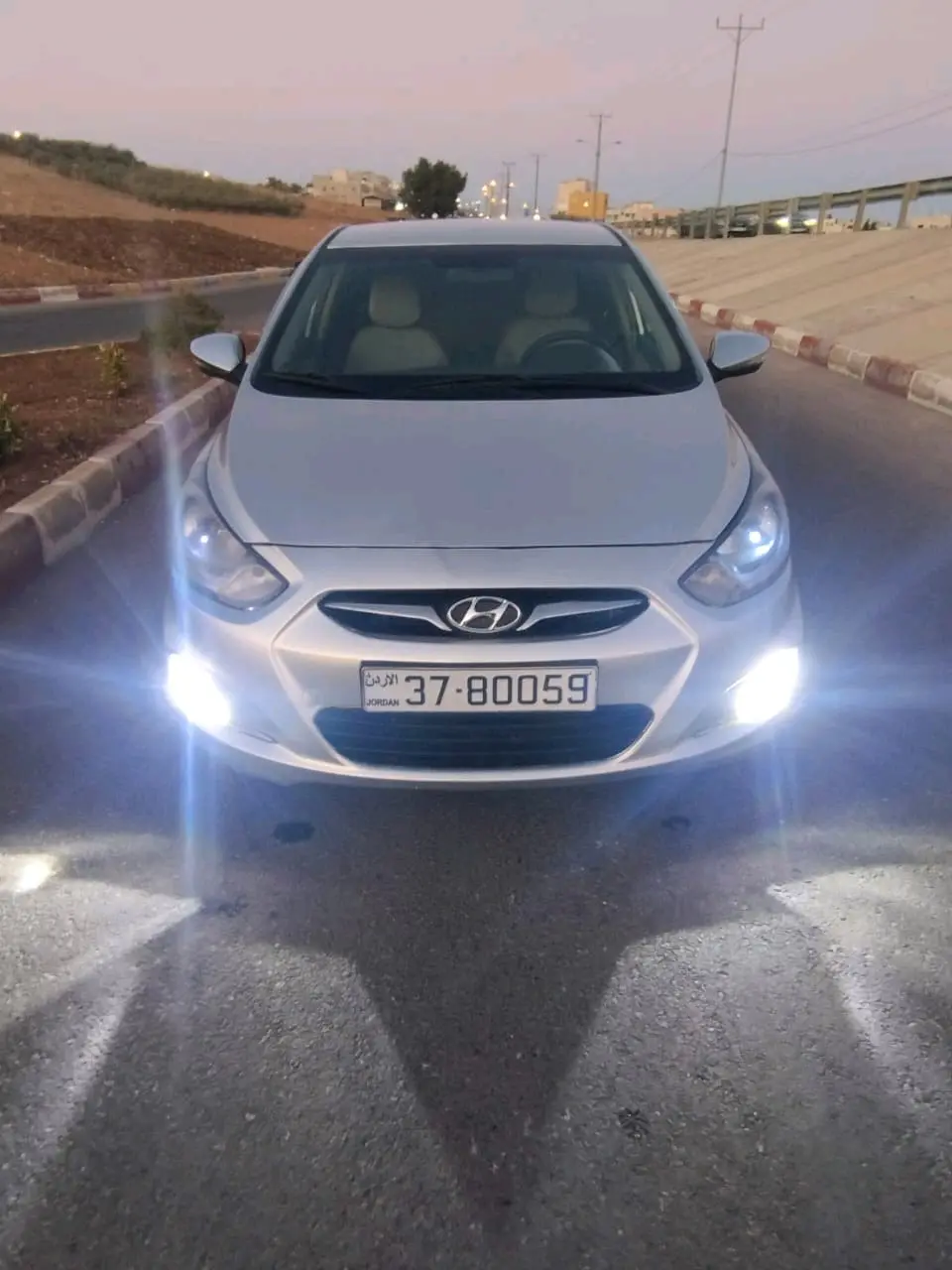 هيونداي اكسنت 2015 لون سلفر ماتور 1600 فحص 3 جيد