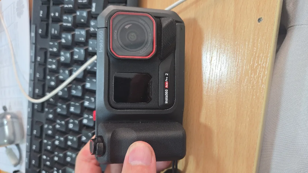 Insta360 Ace Pro 2