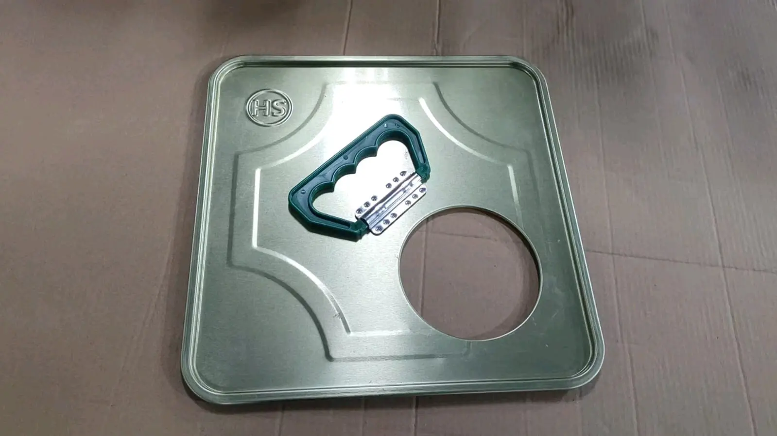 مورد ماكينات تعبئة وتغليف وخطوط انتاج ومواد خام من الصين