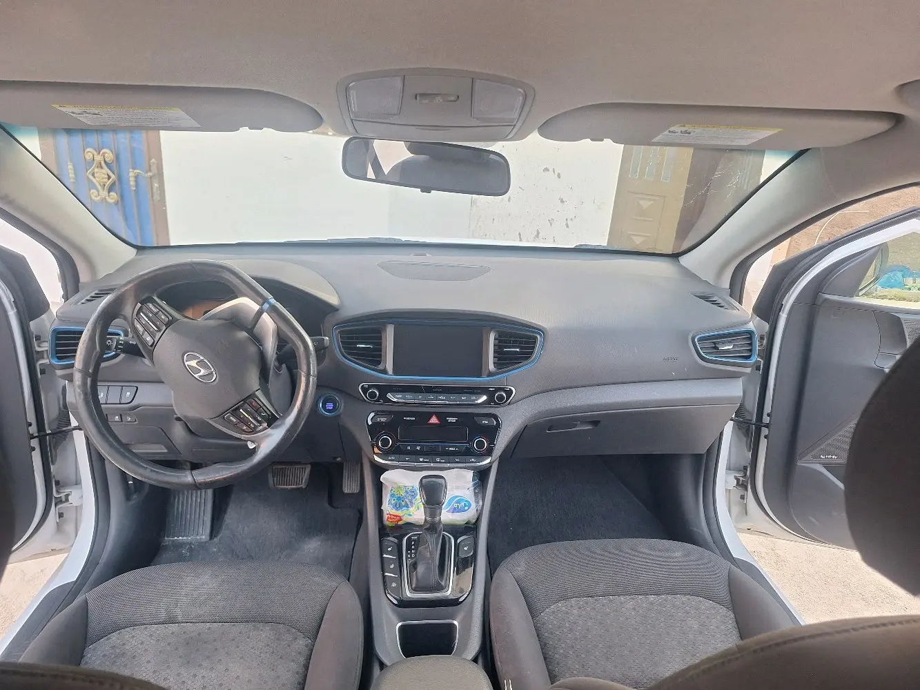 أيونيك للبيع