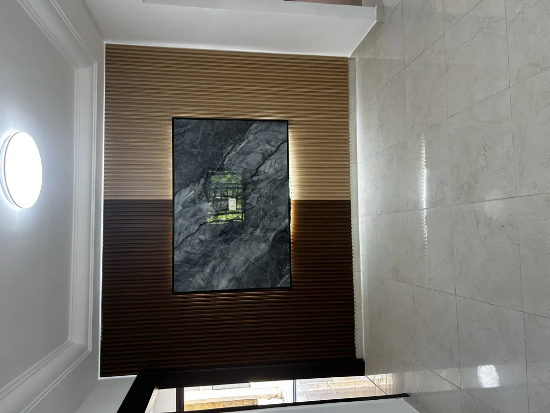 gallery 7