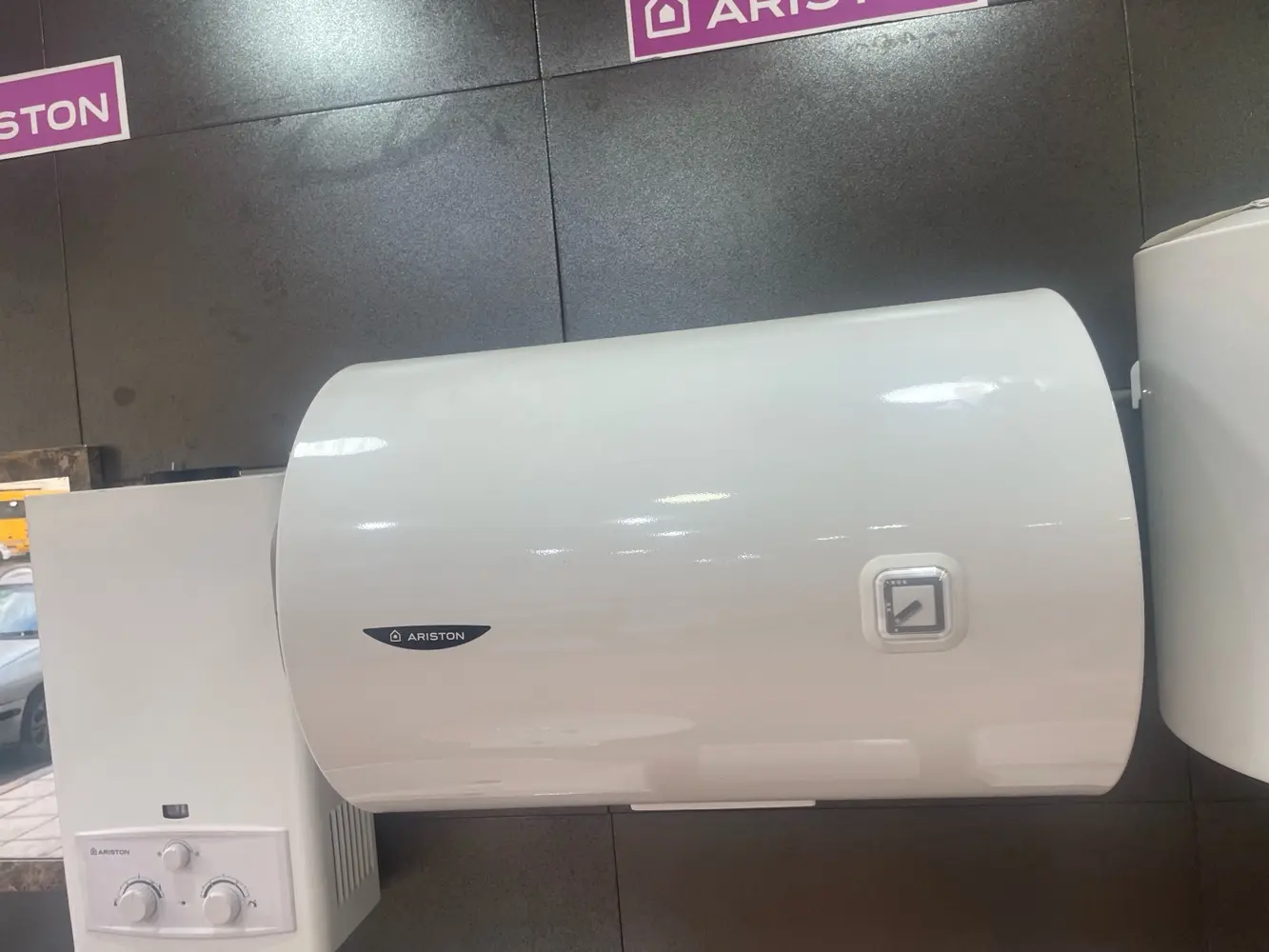 كيازر ارستون الايطالي جميع الاحجام توفير طاقة