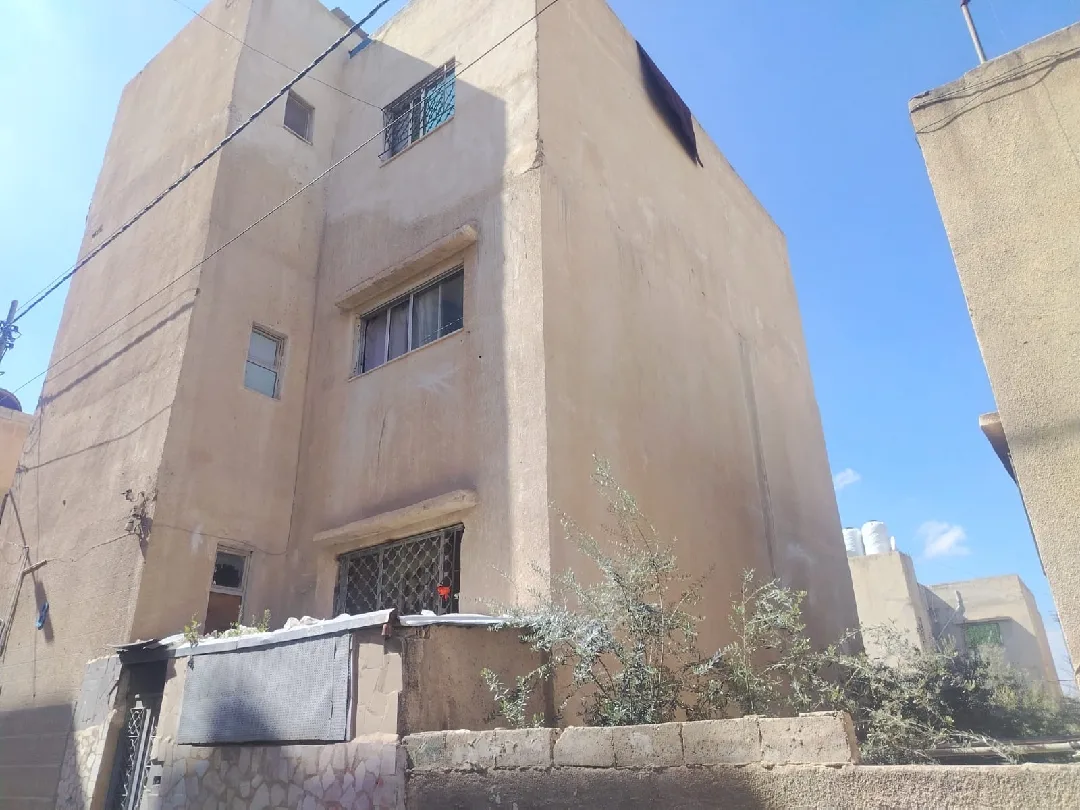 عمارة للبيع بسعر مناسب