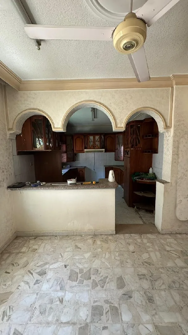 gallery 7