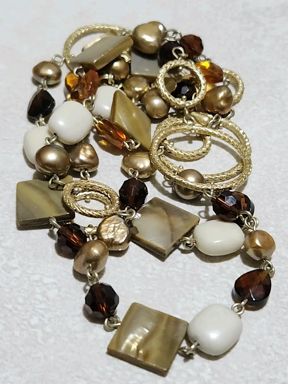 مجوهرات ليا صوفيا العتيقة