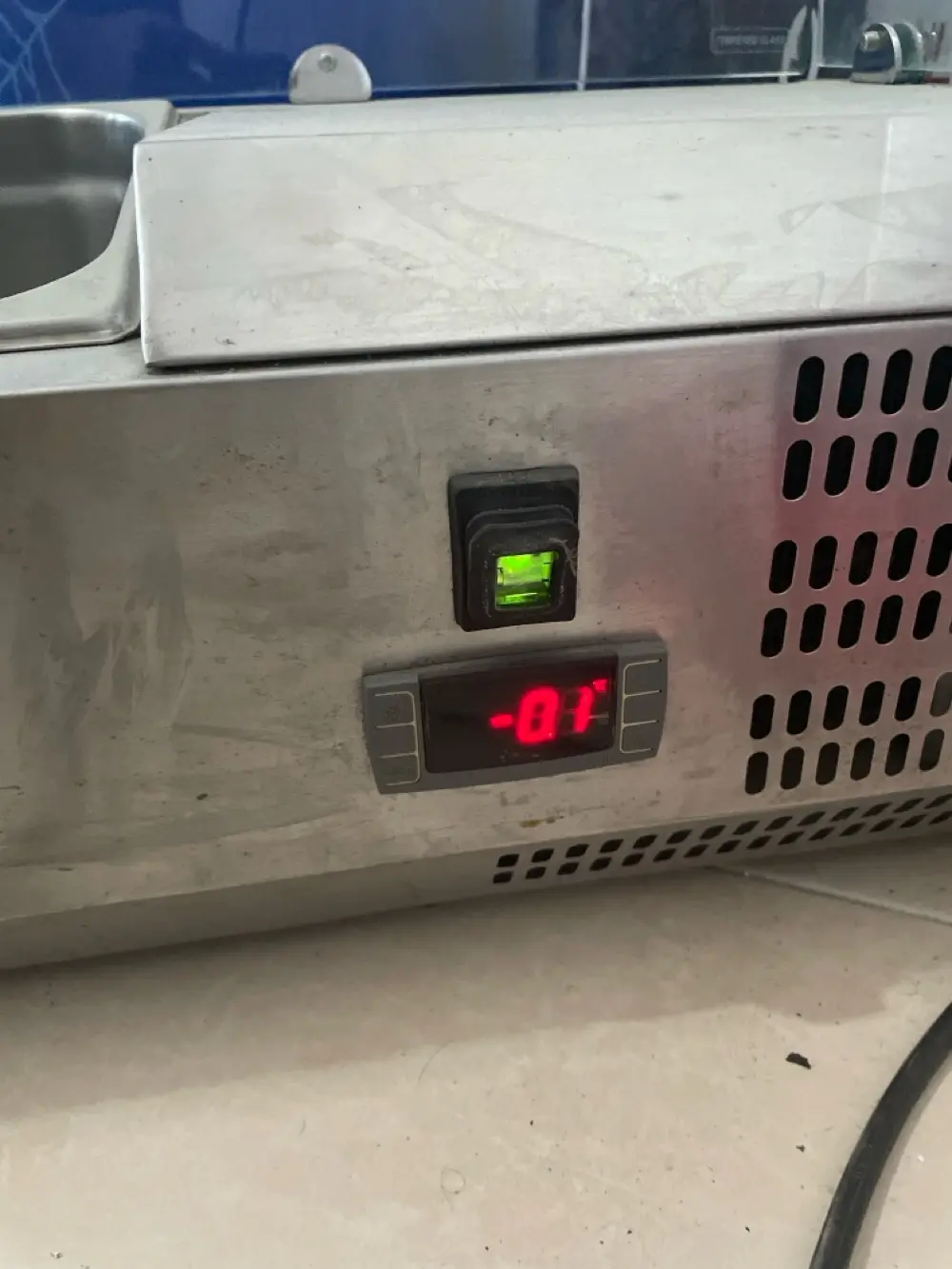 ثلاجة عرض مبردة ستانلس