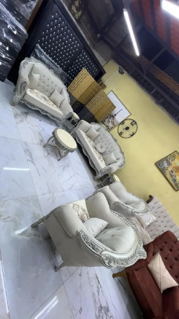 gallery 4