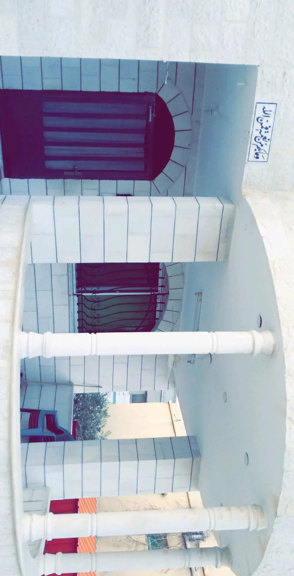 بيت مستقل بالإضافة لتسوية بمدخل مستقل للبيع