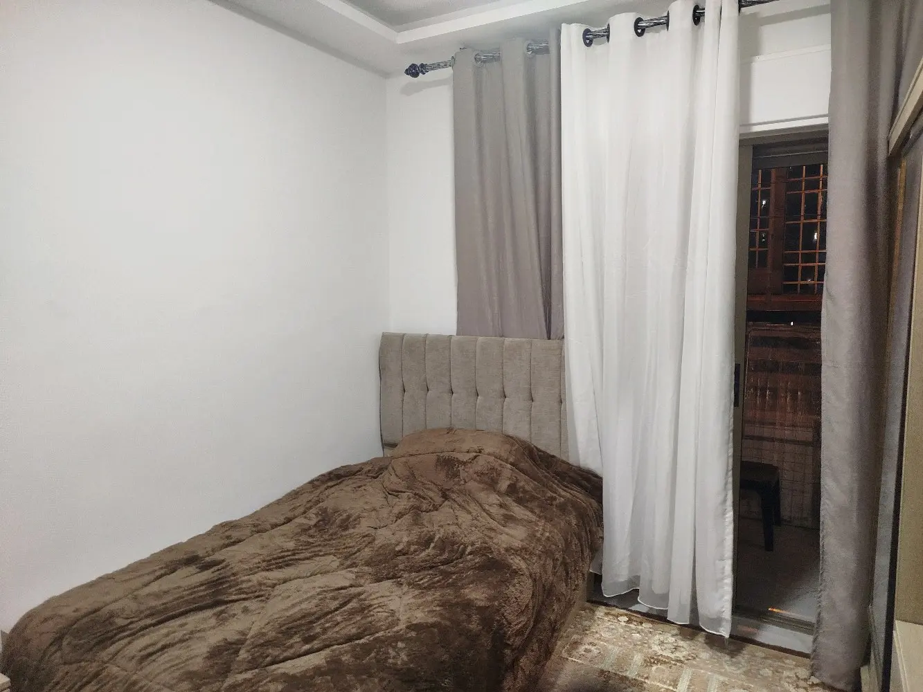 شقة مفروشة للاجار خلف الجامعة الاردنية