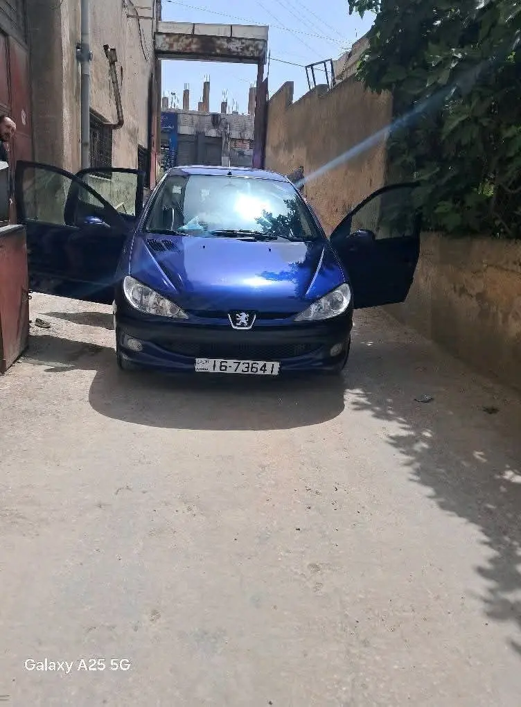 ٧٩٥٣٥٥٢٠٩بيجو ٢٠٦ سيدان موديل ٢٠٠٨ للبيعماتور ١٦٠٠ccجير عاديترخيص ل شهر ١السياره