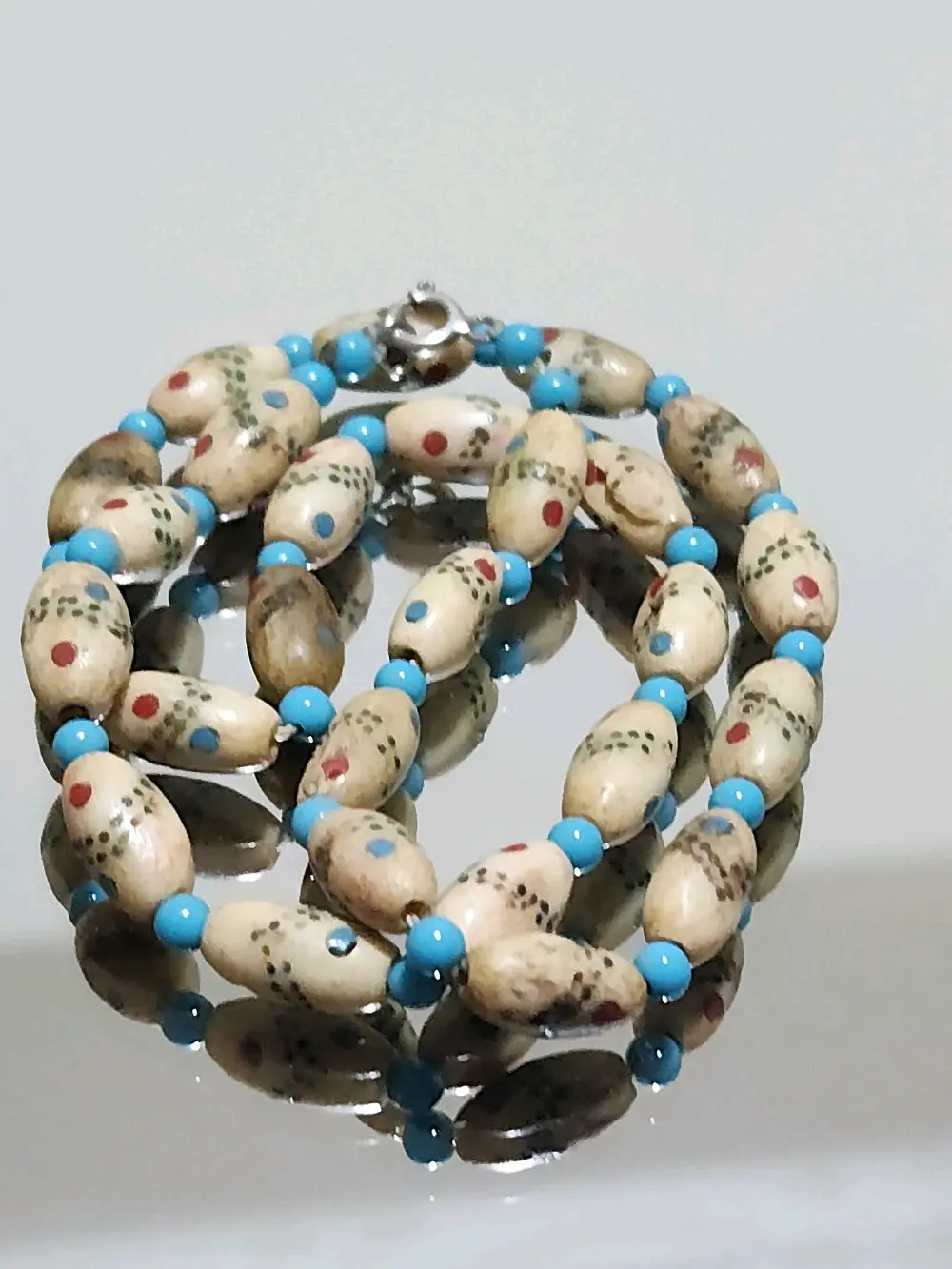 قلادة قديمه