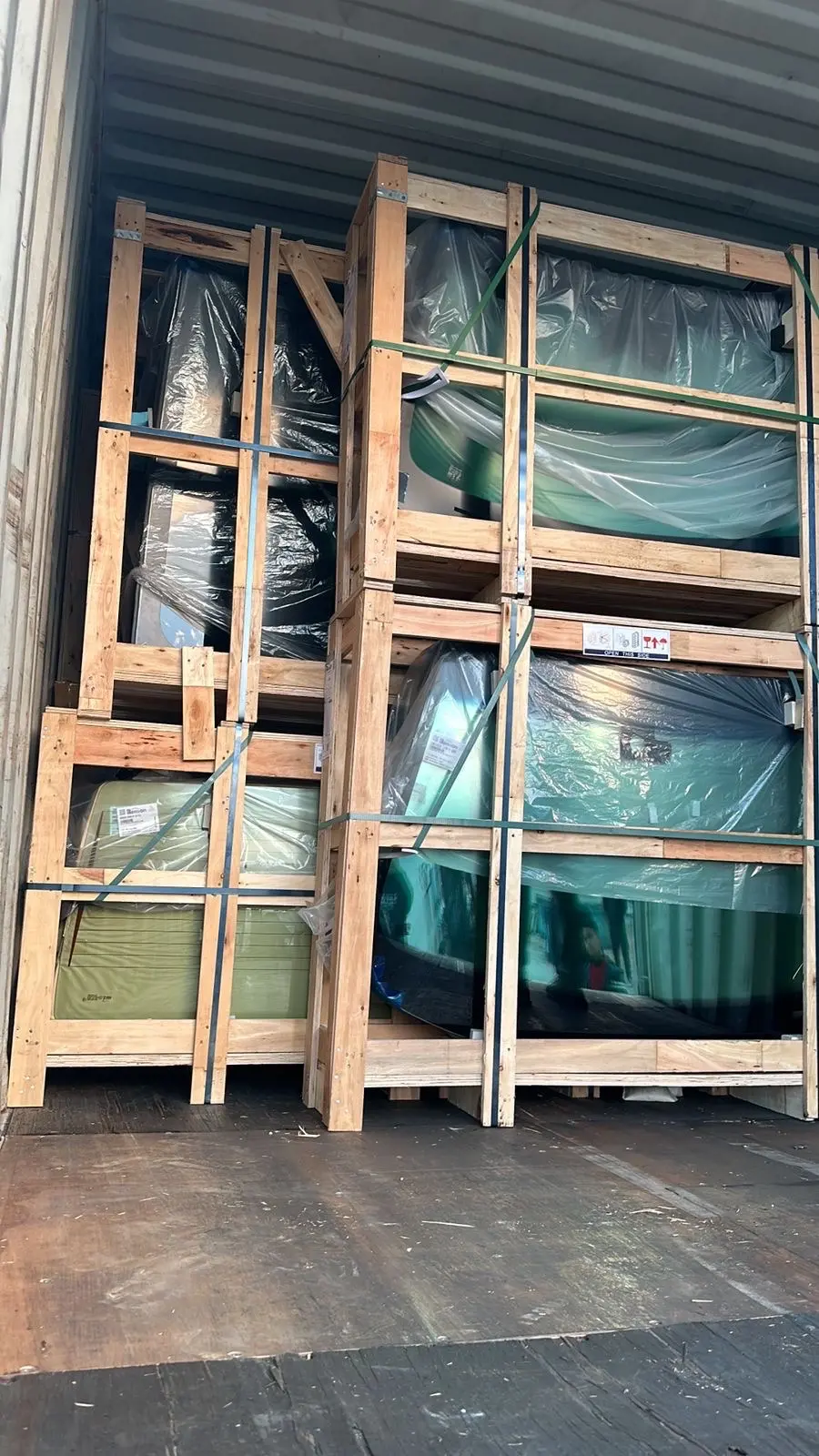 زجاج سيارات