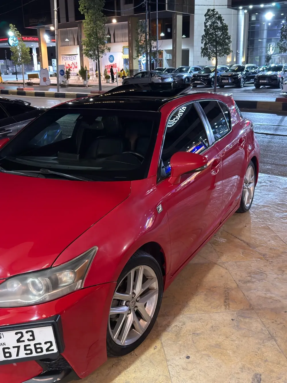 لكزس CT 200 f sport موديل 2014 هايبرد (تم تخفيض السعر)