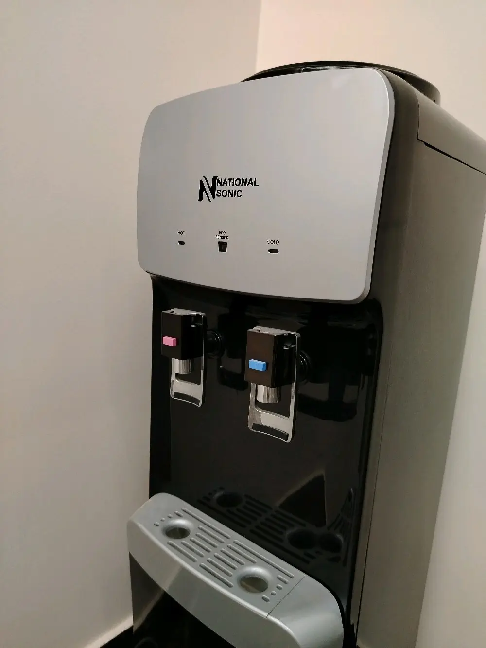 كولر ماء ناشيونال سونيك بحالة جيدة (شبه جديد للبيع)