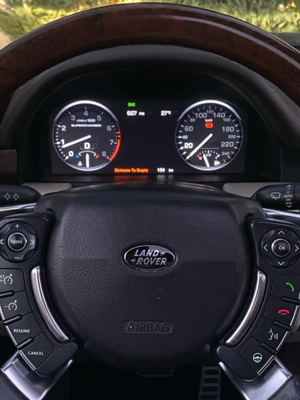 ‏Range rover vouge 2010 supercharger ‏ ‎‏كاش او بدل ع بكب ديز