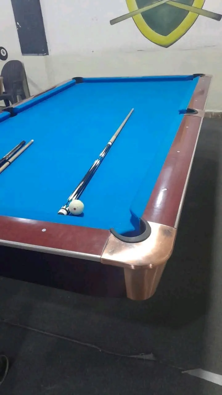 طاولات بالياردو