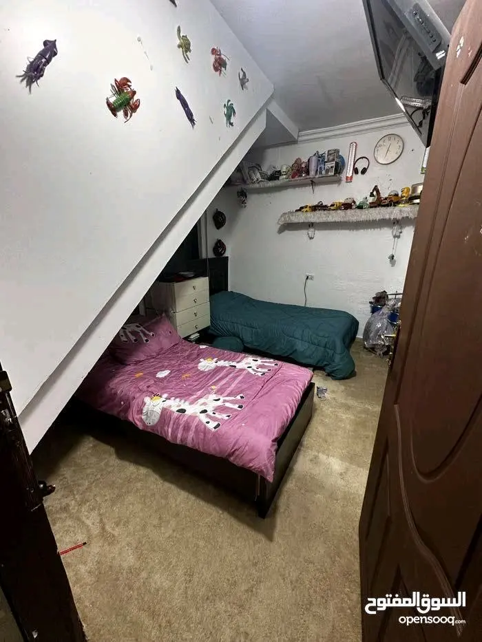 شقة دوبلكس أرضية  للبيع في ابوعلندا