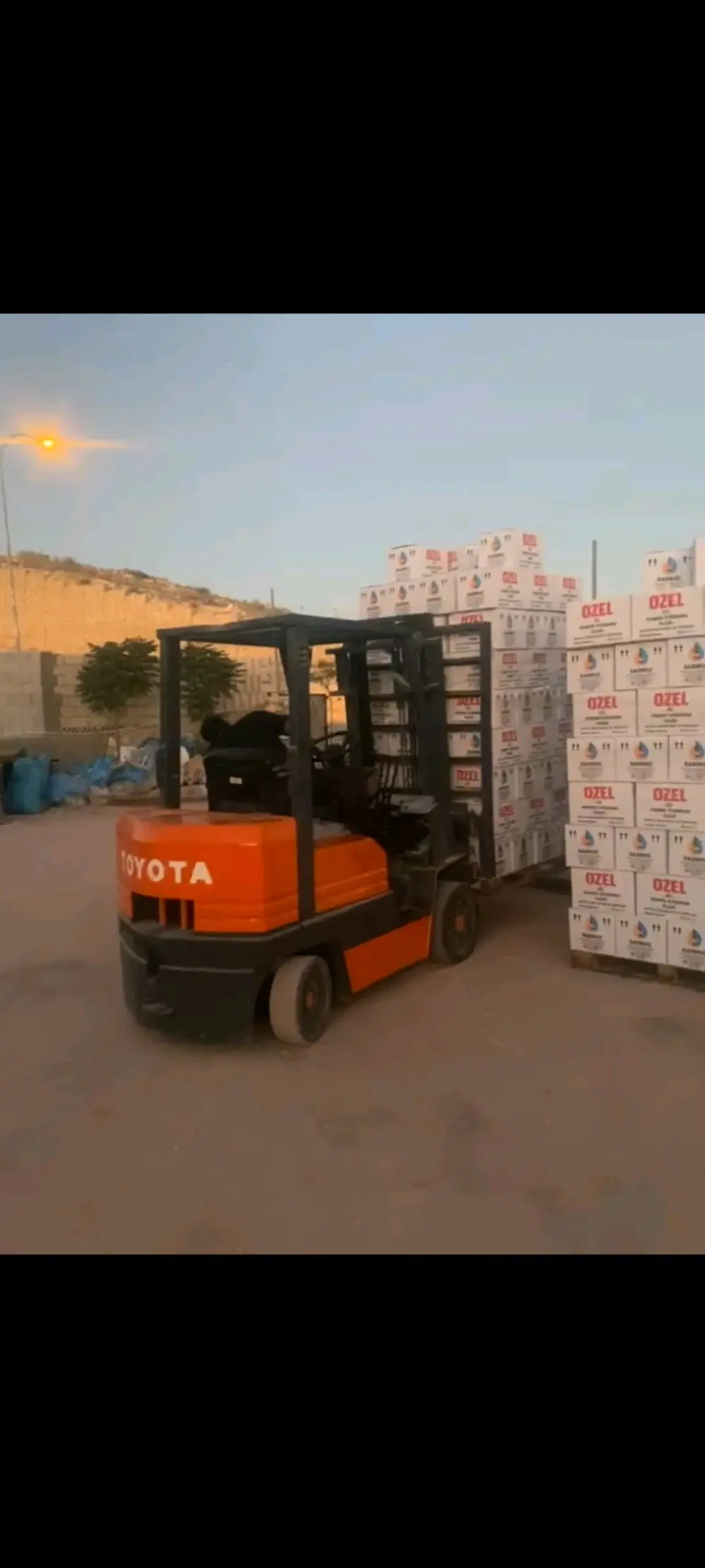 زيوت سيارات بالجملة