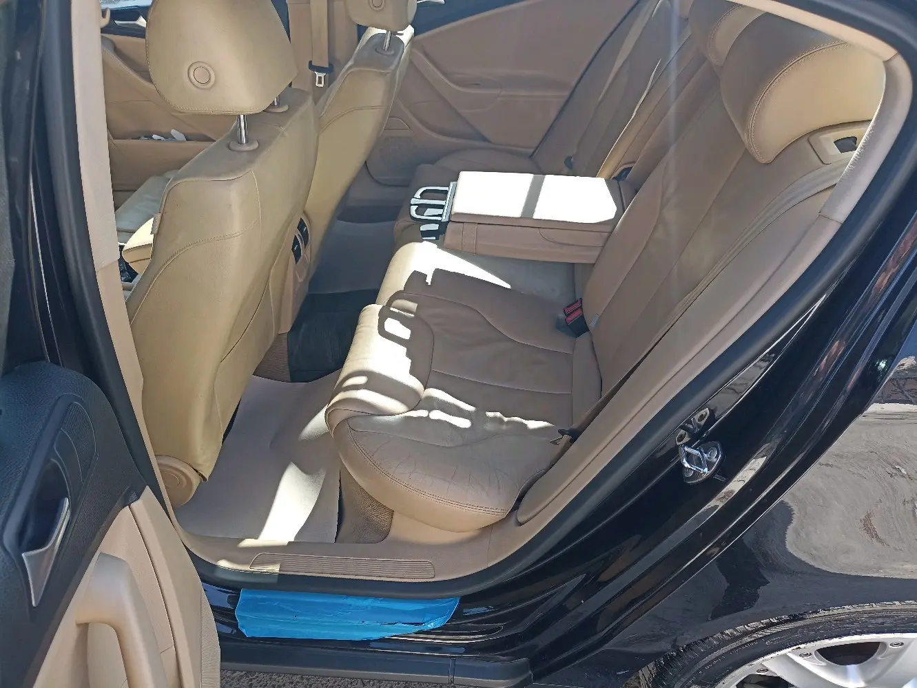 فولكس فاجن باسات موديل 2009