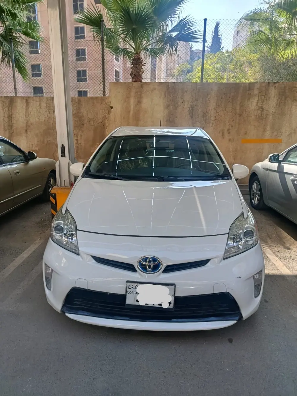 تويوتا بريوس 2015