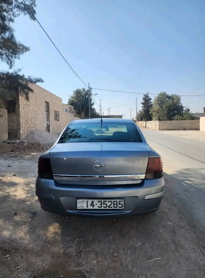 اوبل استرا ٢٠٠٨ opel astra 2008