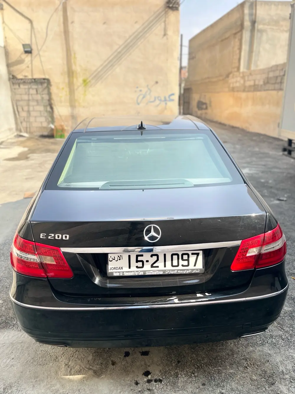 مرسيدس E2002013