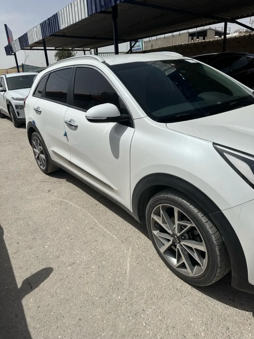 كيا نيرو للبيع